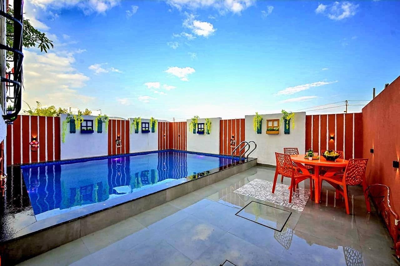 Ll Empyrean Stay Ll Airawat Villa Ll 2Bhk Ll Ac Ll Private Pool Ll Wifi Ll Lonavala Exterior photo