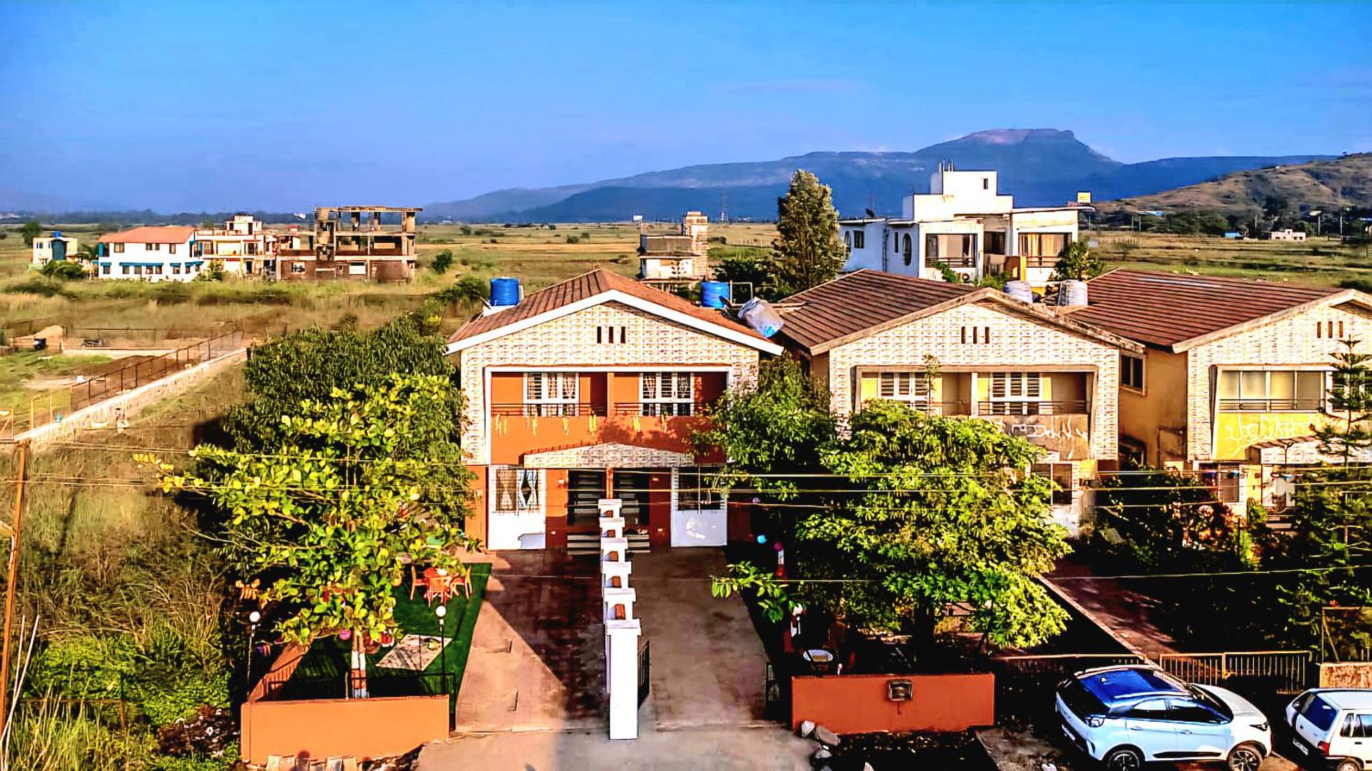 Ll Empyrean Stay Ll Airawat Villa Ll 2Bhk Ll Ac Ll Private Pool Ll Wifi Ll Lonavala Exterior photo