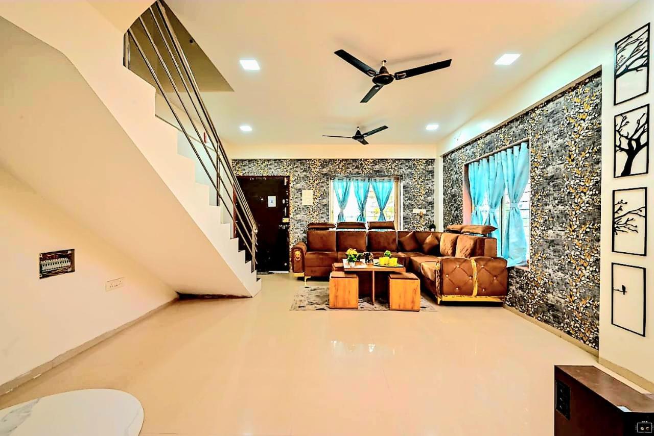Ll Empyrean Stay Ll Airawat Villa Ll 2Bhk Ll Ac Ll Private Pool Ll Wifi Ll Lonavala Exterior photo